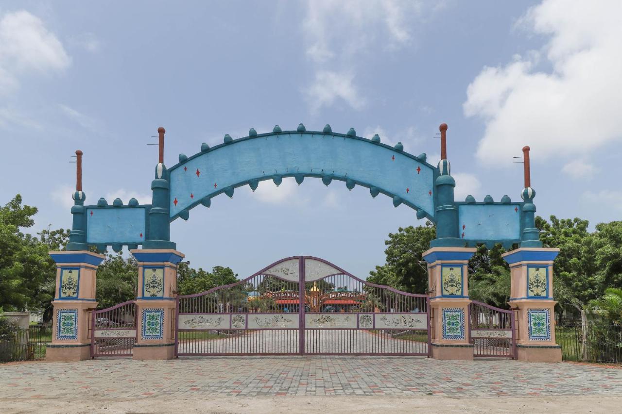 Capital O 49279 Chhab Chhaba Chhab Water Fun Park & Resort Damka Exteriér fotografie
